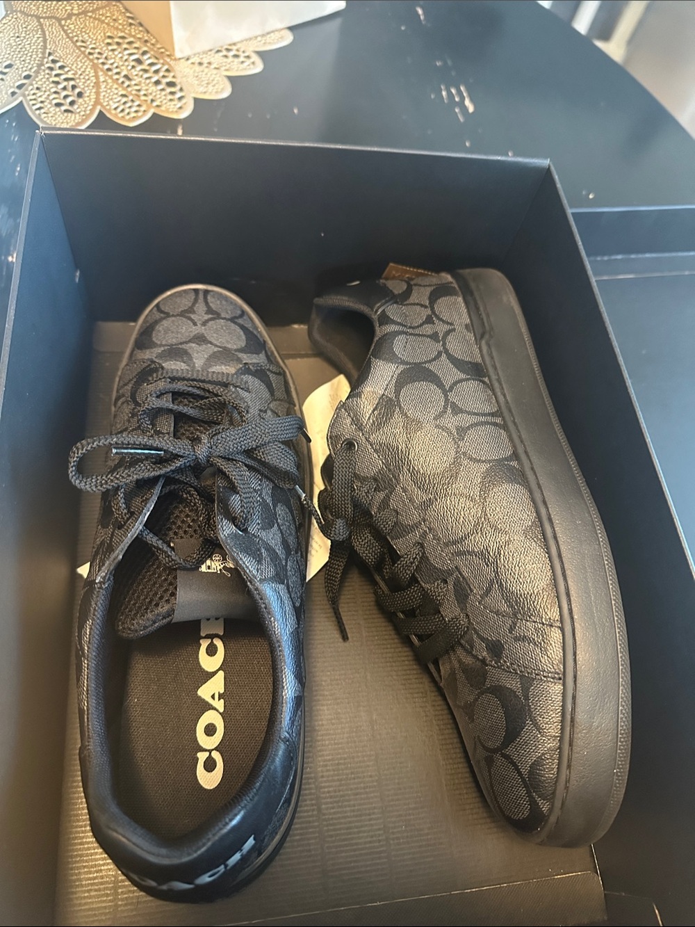 Coach Men's Black Signature Logo Low-Top Sneakers